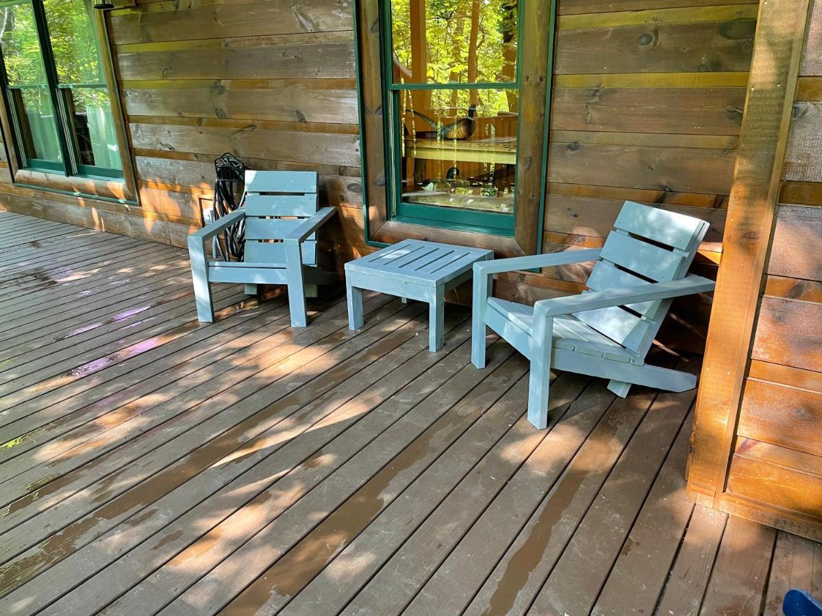 Cozy Creekfront Family Cabin-Pet Friendly -Gamerm-Hot Tub Hiawassee Exteriör bild