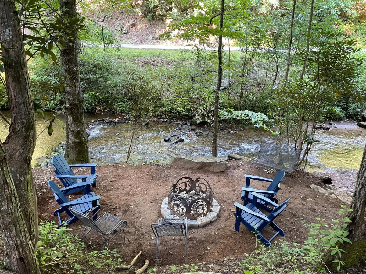 Cozy Creekfront Family Cabin-Pet Friendly -Gamerm-Hot Tub Hiawassee Exteriör bild